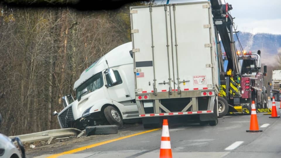 "trucking accidents attorney”, “truck accidents”, “commercial vehicle”, “semi-truck”